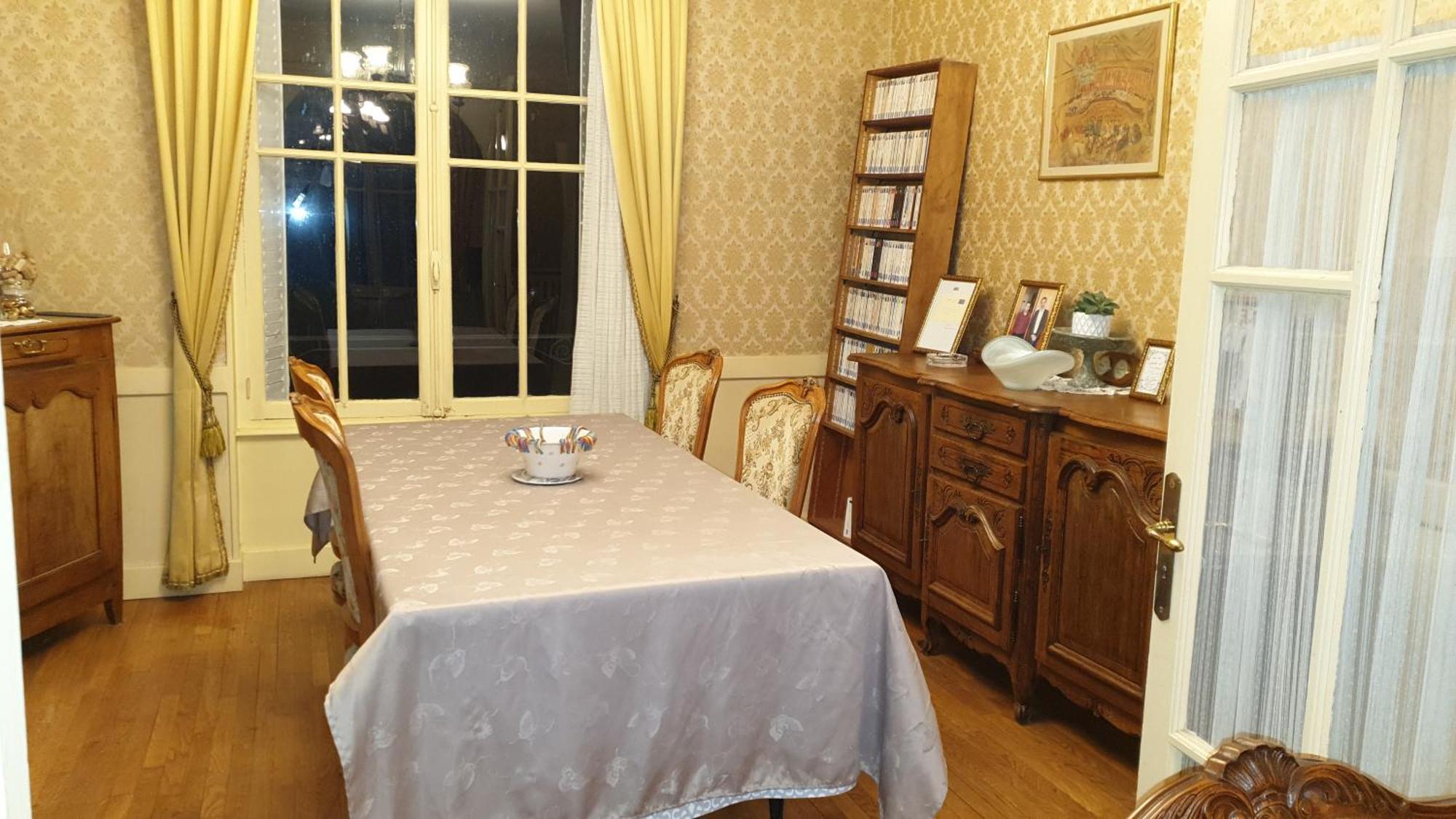 Les Chambres Chez David Риом Экстерьер фото