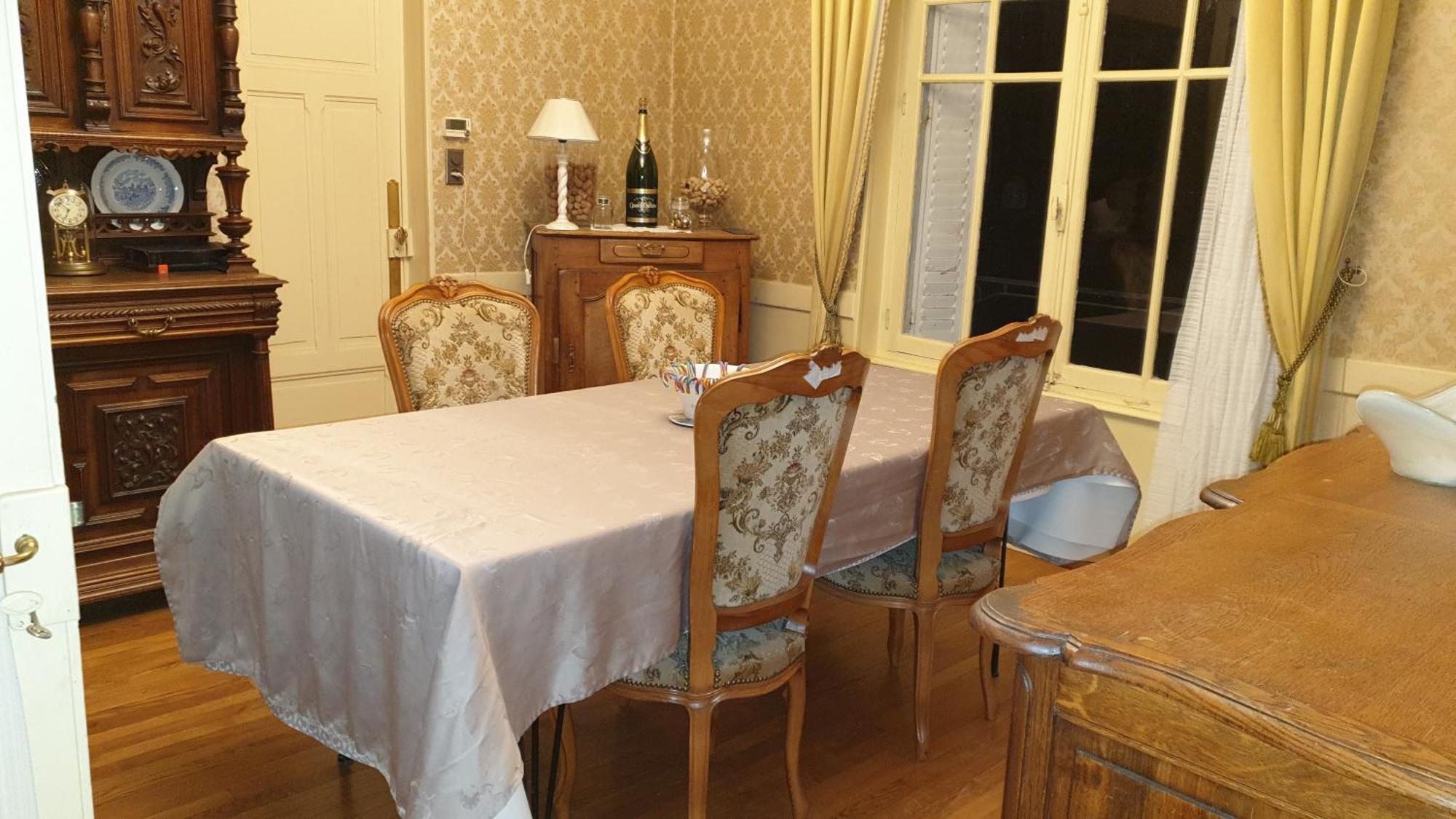 Les Chambres Chez David Риом Экстерьер фото